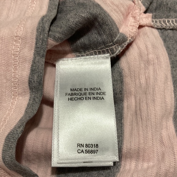 Lucky polo gray and pink blouse with collar. 3/4 sleeves Size XS. 100% cotton. - Picture 8 of 12